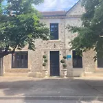 La Maison Du Parc Oct To June Entire House 3 Bedrooms Sleeps 6 July To Sept