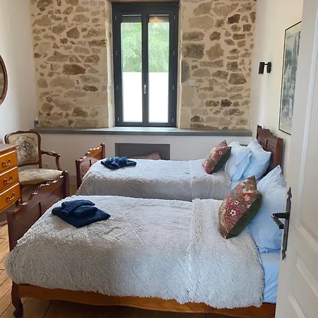 La Maison Du Parc Oct To June Entire House 3 Bedrooms Sleeps 6 July To Sept Saint-Vite