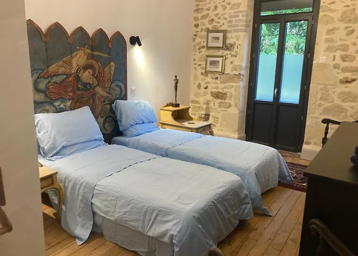 Frühstückspension La Maison Du Parc 3*