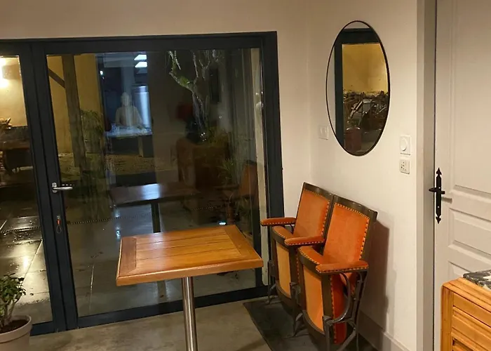 La Maison Du Parc Nocleg ze śniadaniem